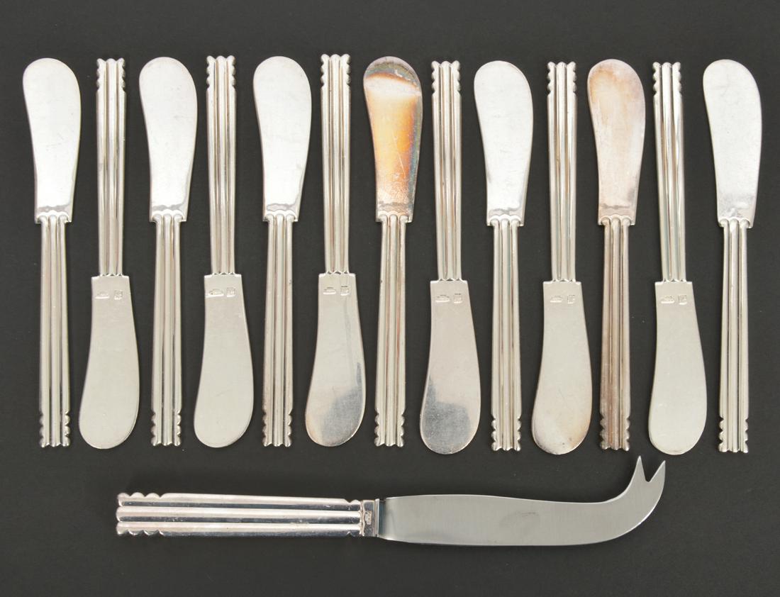 Puiforcat 'Nantes' Silverplate Butter Knives (1 of 3)