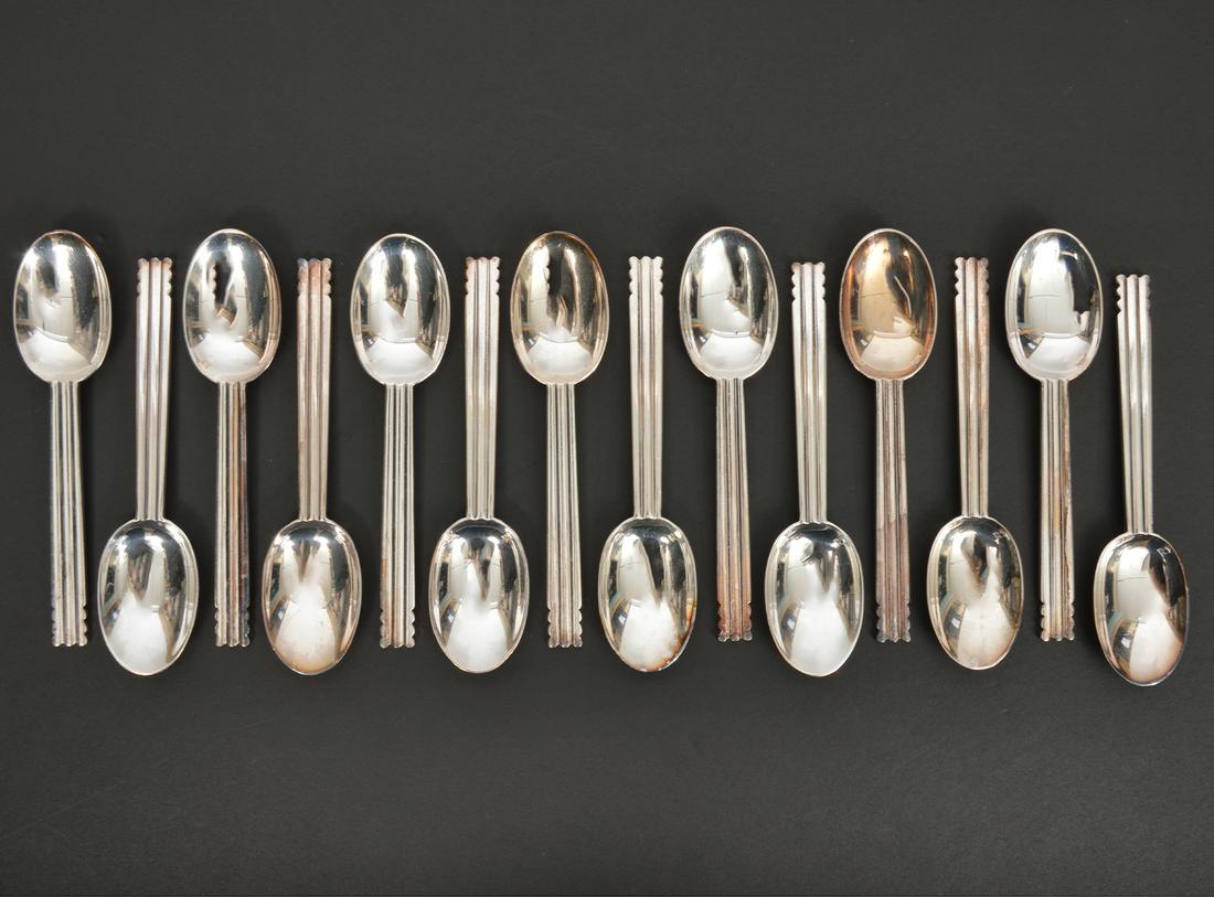 14 Puiforcat 'Nantes' Silverplate Tea Spoons (1 of 4)