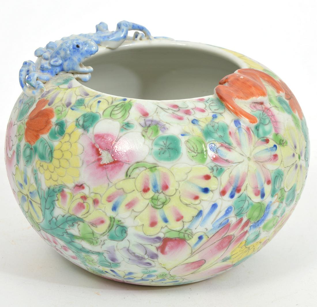 Chinese Thousand Flowers Porcelain Brush Washer (1 of 7)