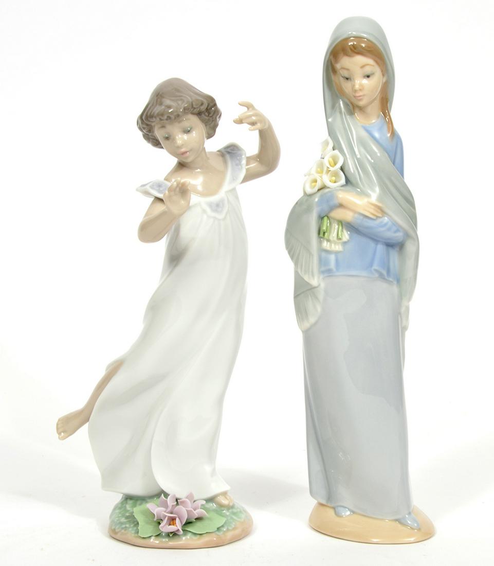 2 Lladro Figurines of Girls & Flowers (1 of 6)