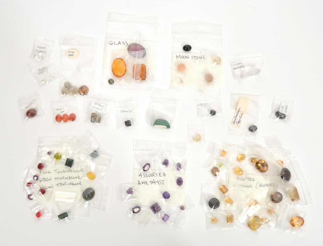 Mixed Assortment of Loose Stones and Minerals (1 of 6)