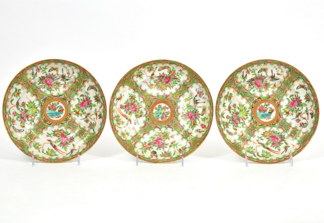 Set of Three Chinese Rose Medallion Plates (1 of 10)