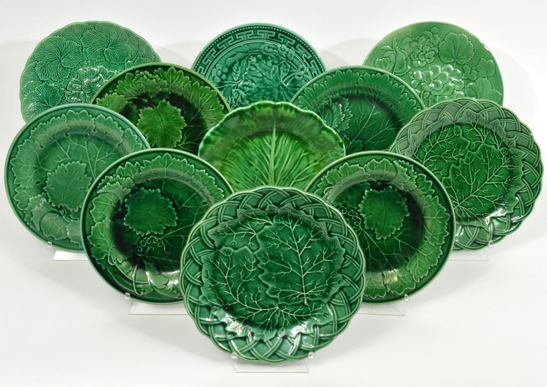 11 Mixed Majolica Leaf Pattern Plates (1 of 15)