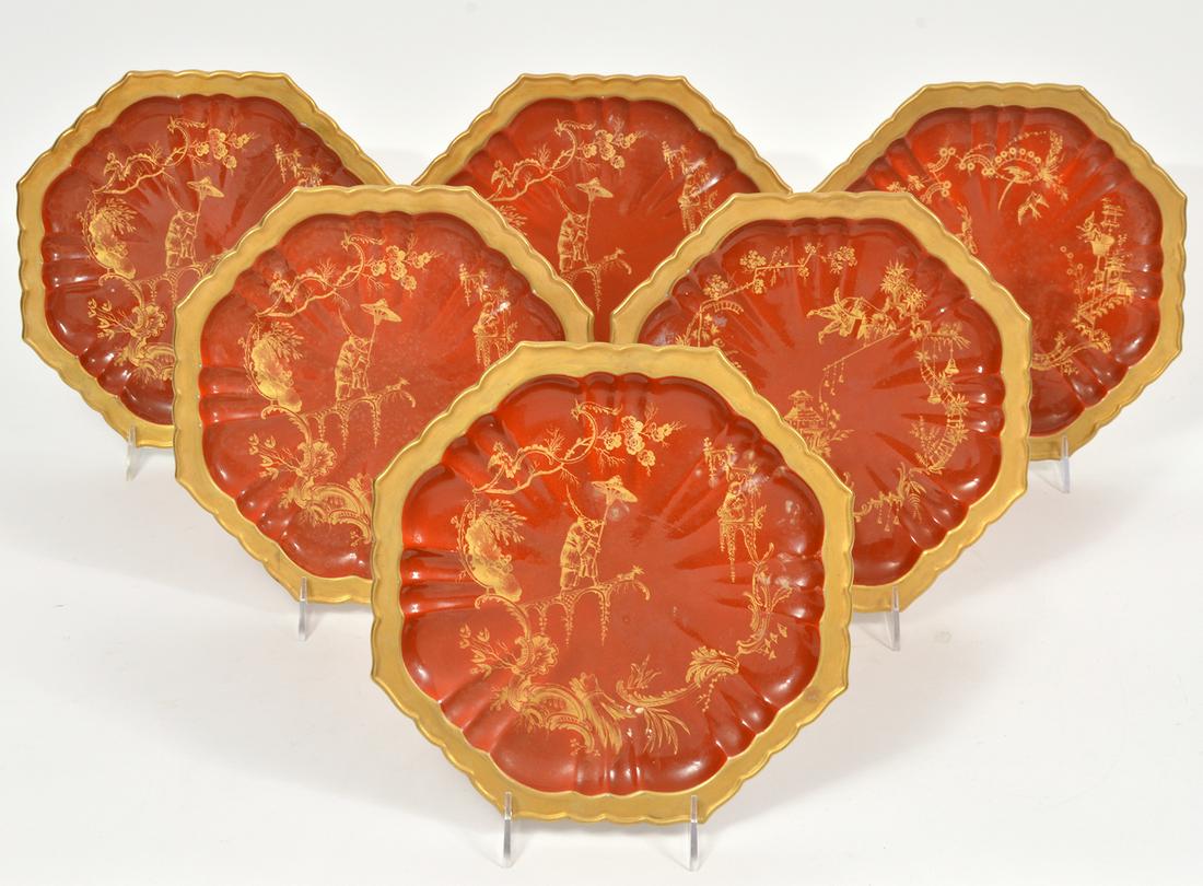 6 Mottahedeh Designed Octagonal Dinner Plates: 6 Mottahedah designed octagonal dinner plates in rust with gilt rims, Chinese figural and landscaped design in center. Marked on back 'A Mottahedeh Design Italy S. 4709'. Measures 10"W. Condition repo