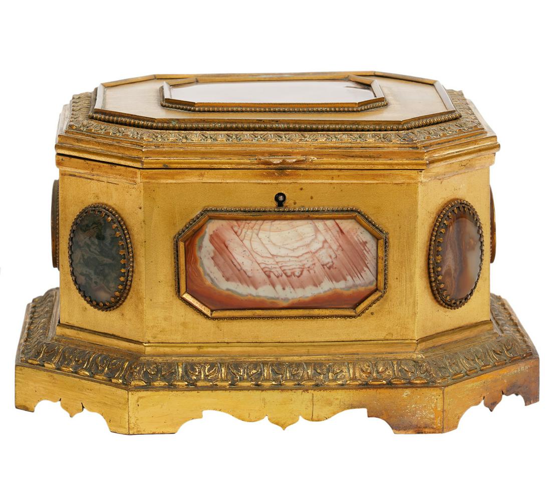 Vintage French Ormolu Bronze Jewlery Casket (1 of 10)