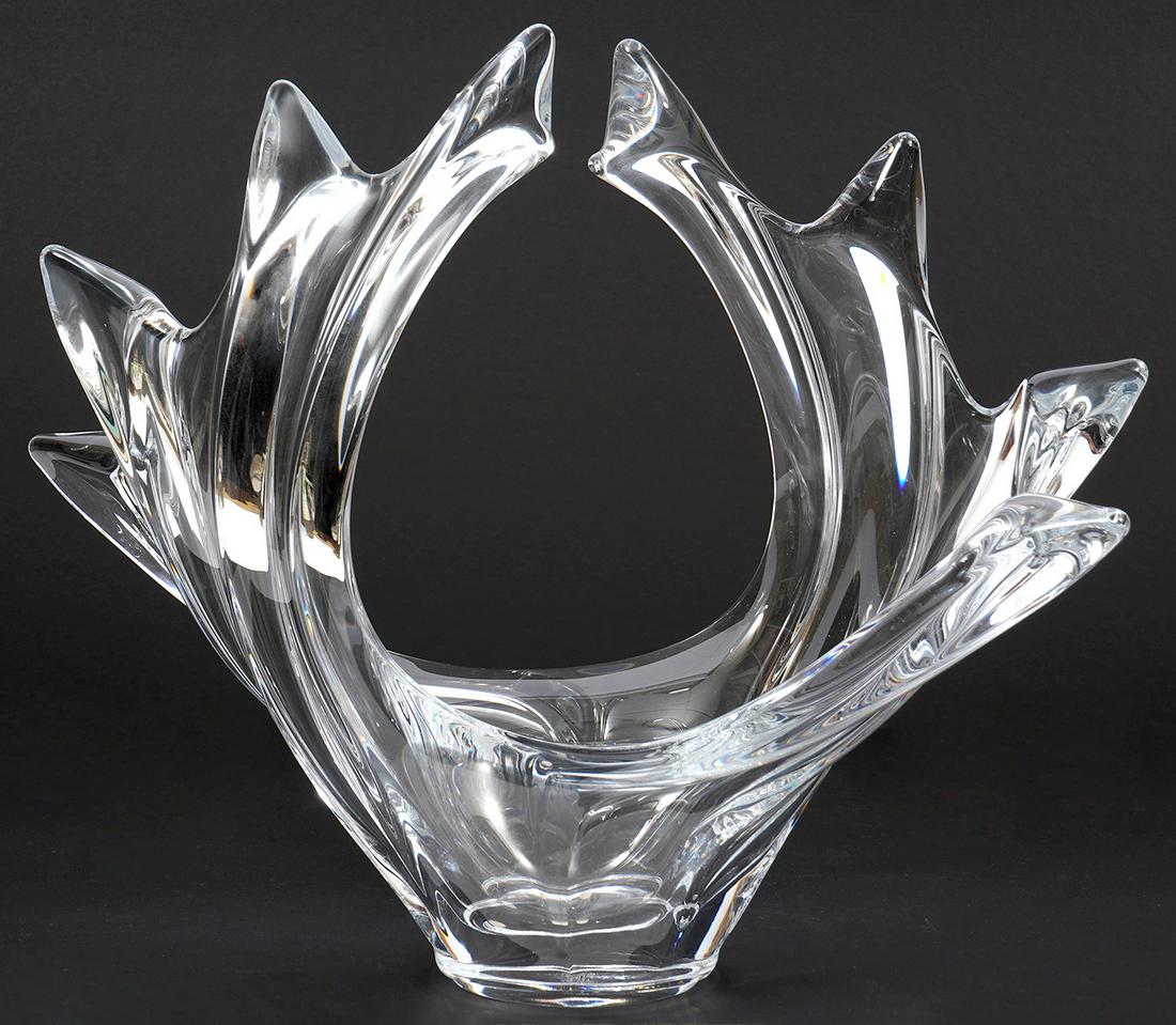 Vannes Le Chatel France Crystal Centerpiece Bowl (1 of 7)