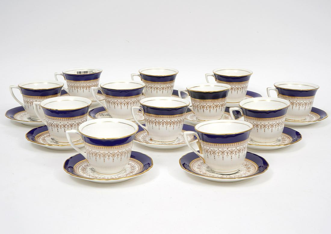 24 Pc Royal Worcester Regency Cobalt China (1 of 7)