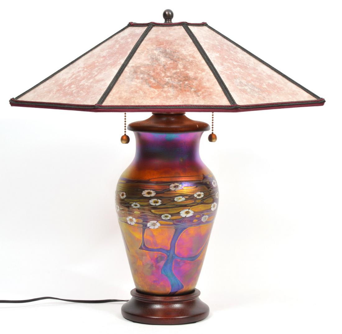 William Morris Studio Art Glass Iridescent Lamp (1 of 13)