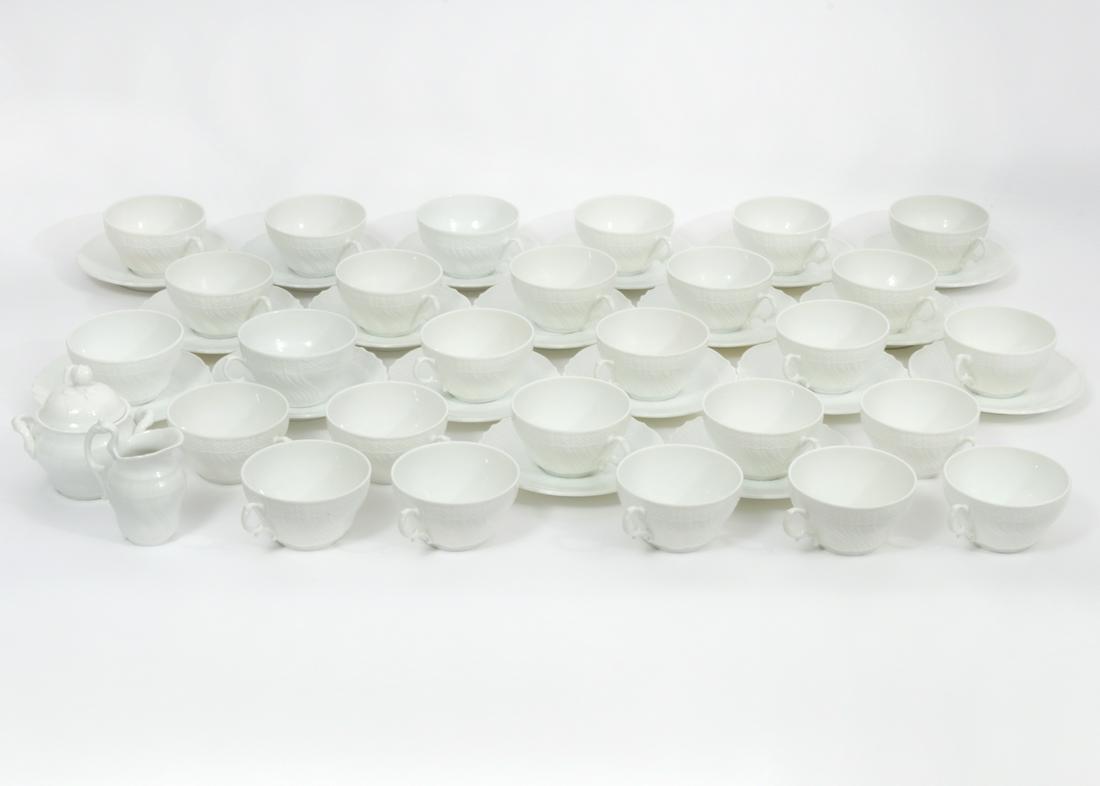 48 Pc Ginori Bianco Vecchio Porcelain Tea Service (1 of 6)