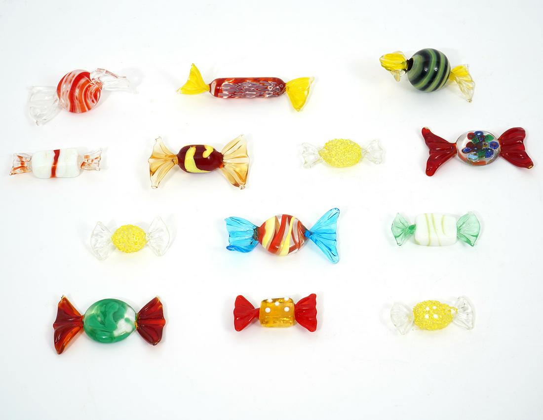 13 Pieces Murano Art Glass Candies: 13 pieces of colorful Murano art glass candies, each measures 2 to 3 inches. Condition report: Good condition, no issues, please examine all photos closely. Contact C. Biddle Auction Gallery for more 