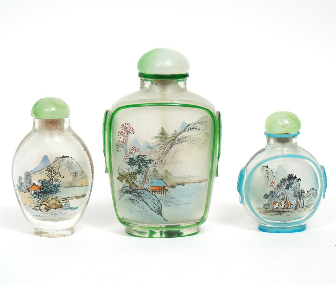 3 Chinese Reverse Painted Cameo Snuff Bottles (1 of 6)