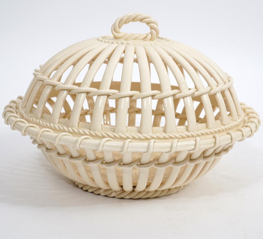 Wedgwood Creamware Open Weave Basket (1 of 6)