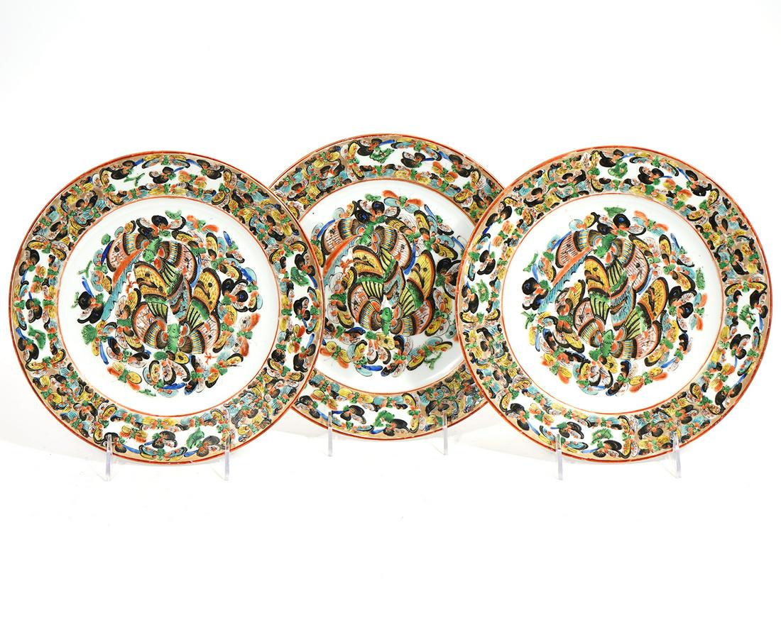 3 Chinese Export Thousand Butterfly 9.75" Plates (1 of 7)