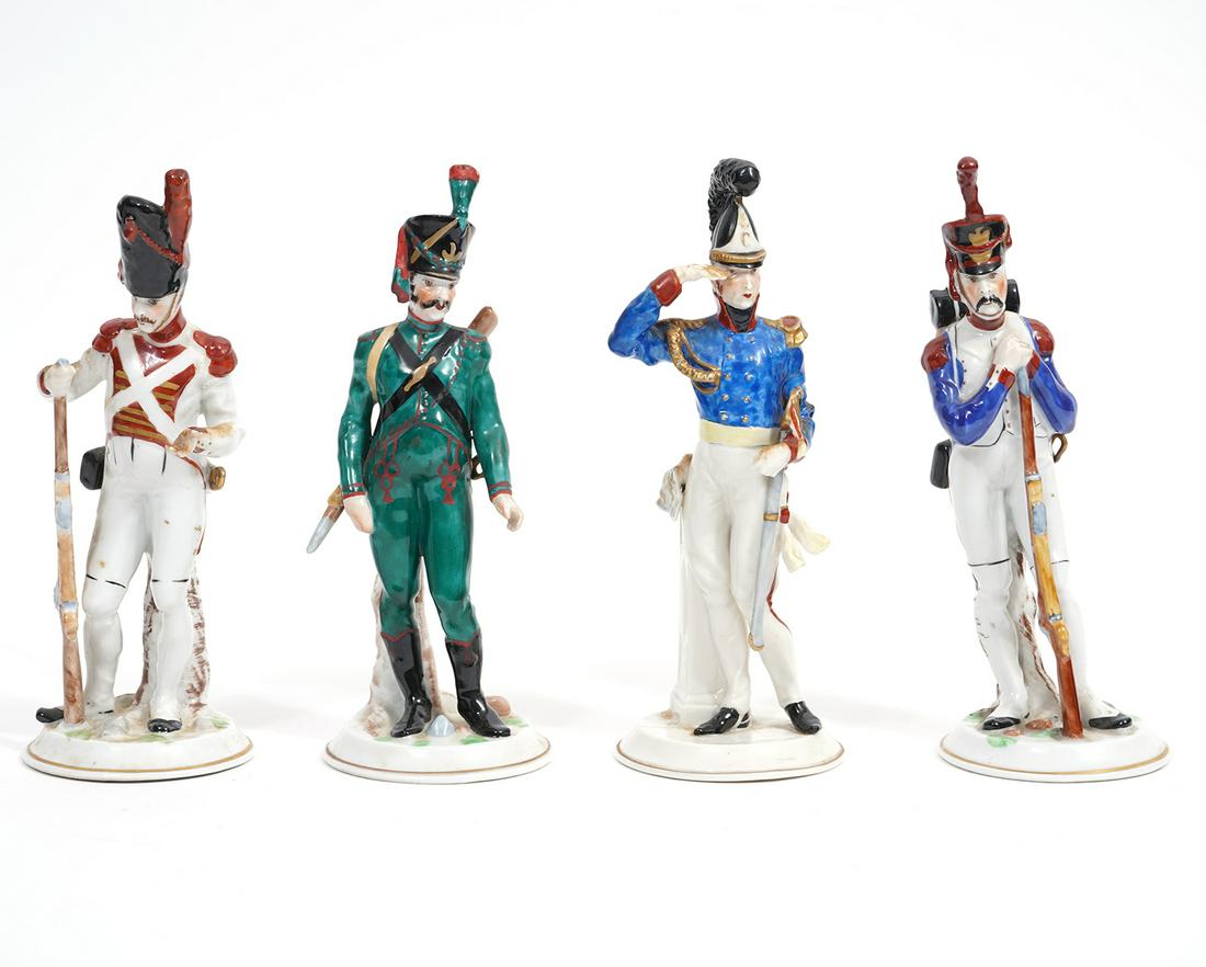 Capodimonte Porcelain Soldiers & 1 Unmarked (1 of 10)