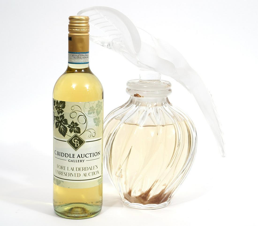 GIANT Lalique Nina Ricci Factice Perfume Bottle (1 of 8)