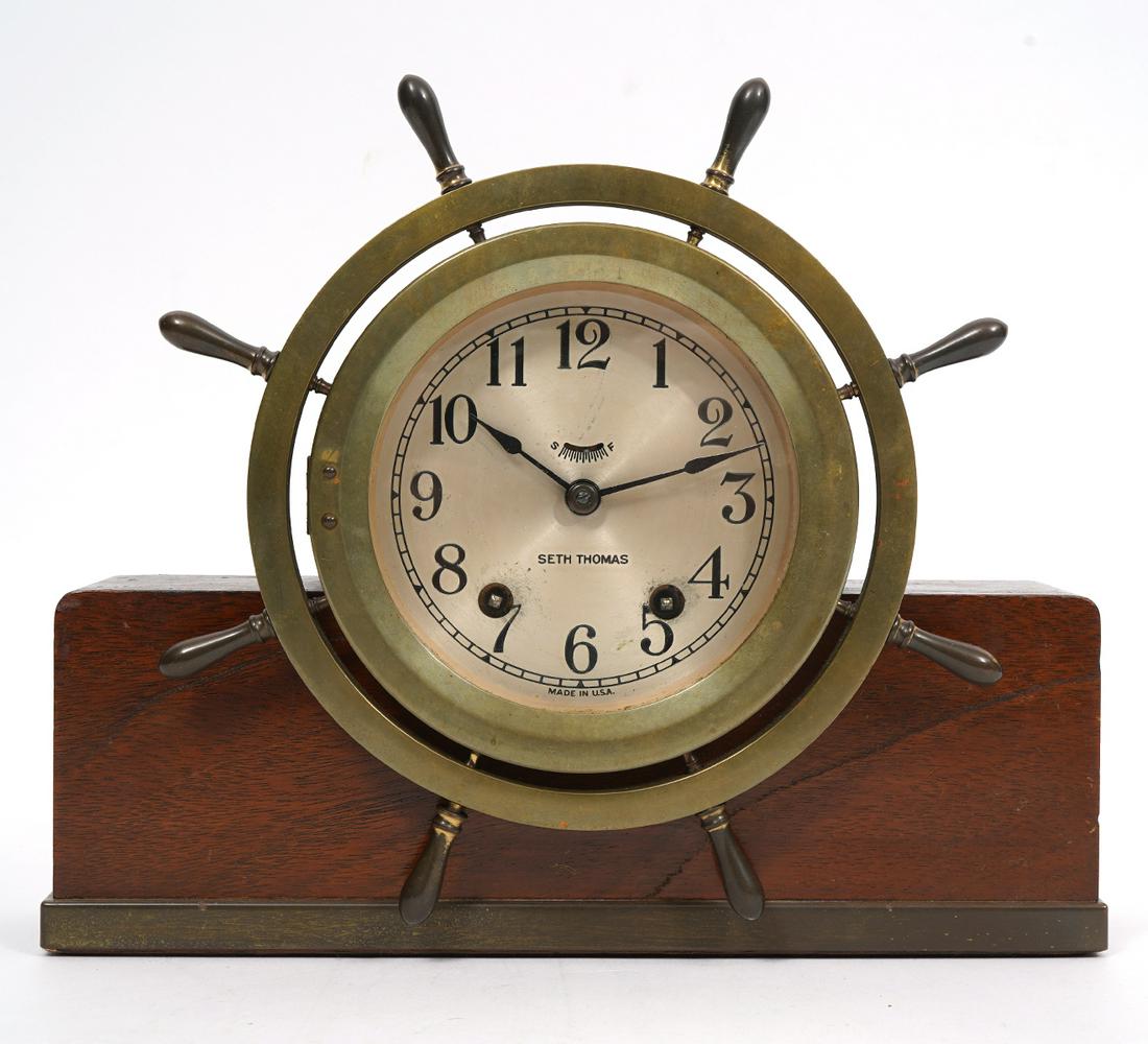 Seth Thomas Nautical Brass Wood Clock w/ key WORKS (1 of 7)
