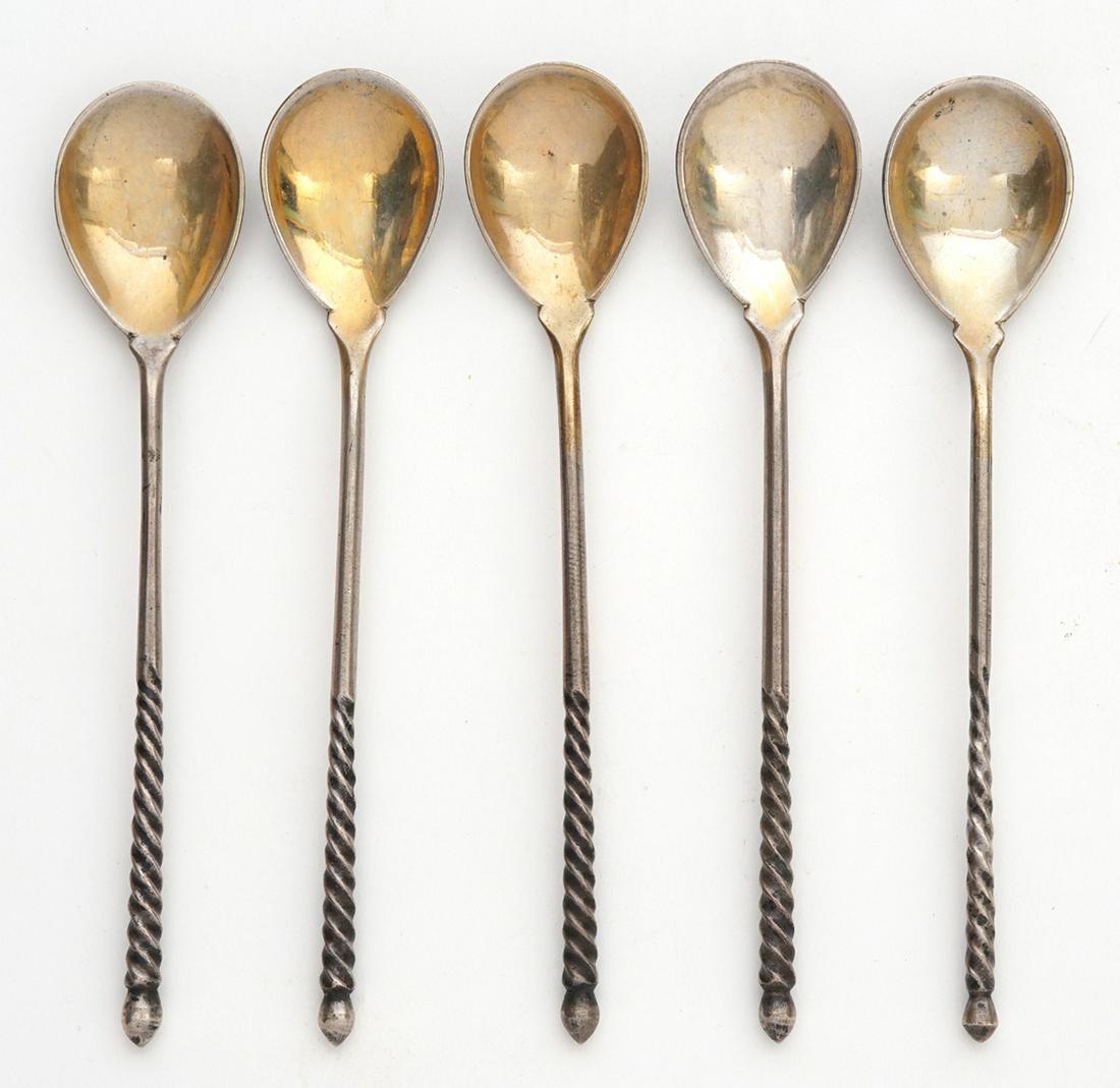5 Soviet Russian Niello Silver Twist Handle Spoons: Five Soviet Russian niello 875 silver spoons with twist handles, each measures 5.75" long. Handles hallmarked. Total weight -133g. Condition report: Common wear for age and use, please examine all pho