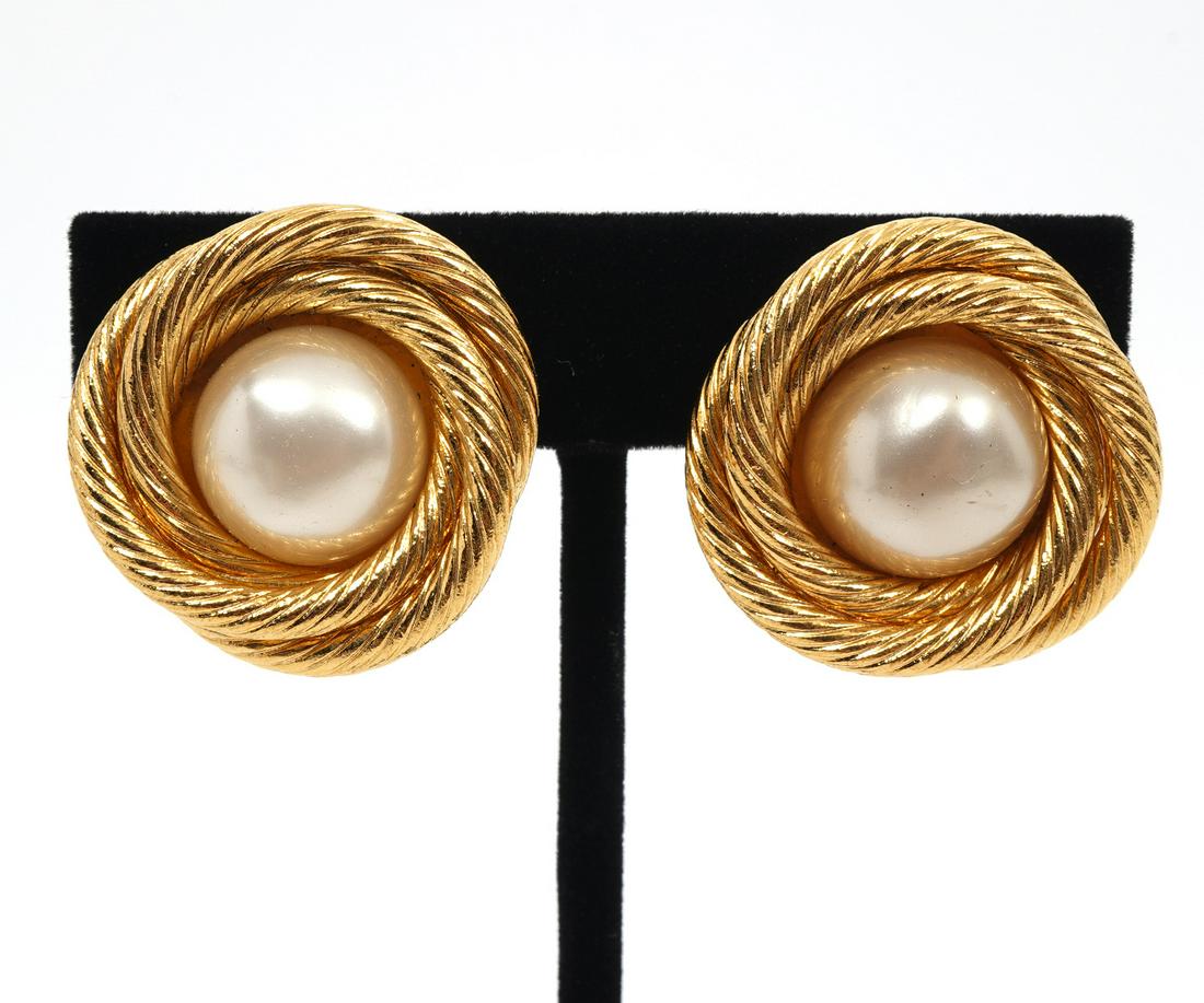 Chanel Gold Tone Clip-On Earrings (1 of 7)