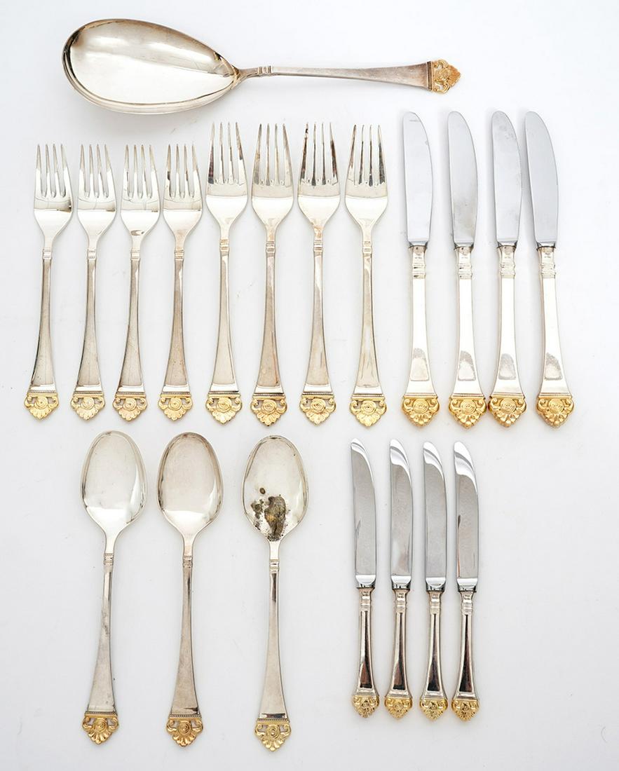 Robbe & Berking Rosenmuster Partial Table Service (1 of 5)