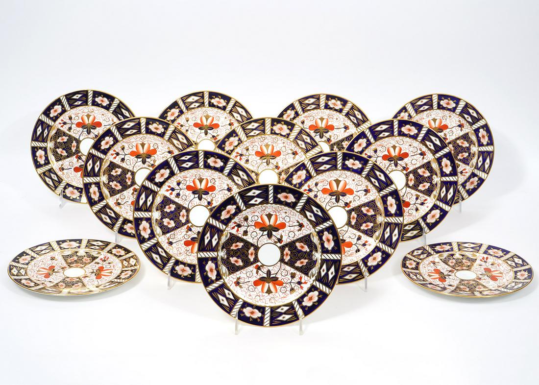 12 Royal Crown Derby Imari Pattern Dessert Plates (1 of 5)