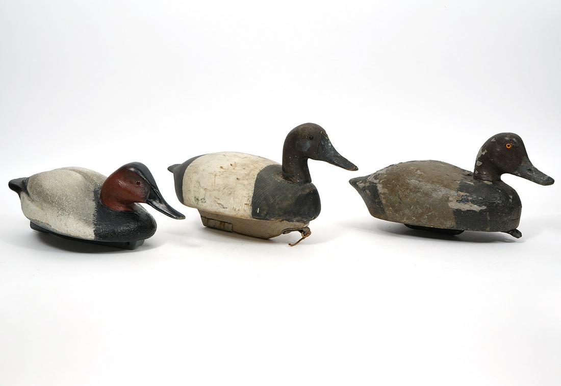 Three Hand Carved & Painted Duck Decoys (1 of 16)
