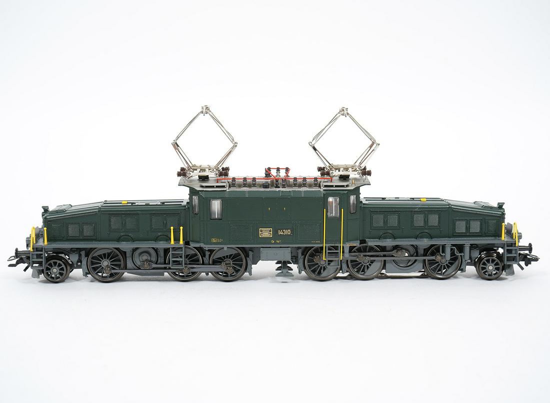 Marklin Train Digital HO #39560 Krokodil (1 of 5)