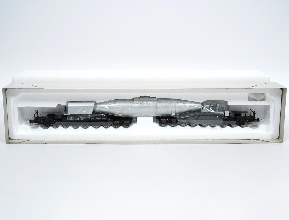 Marklin TRIX #23967 Hot Metal Bottle Car (1 of 4)