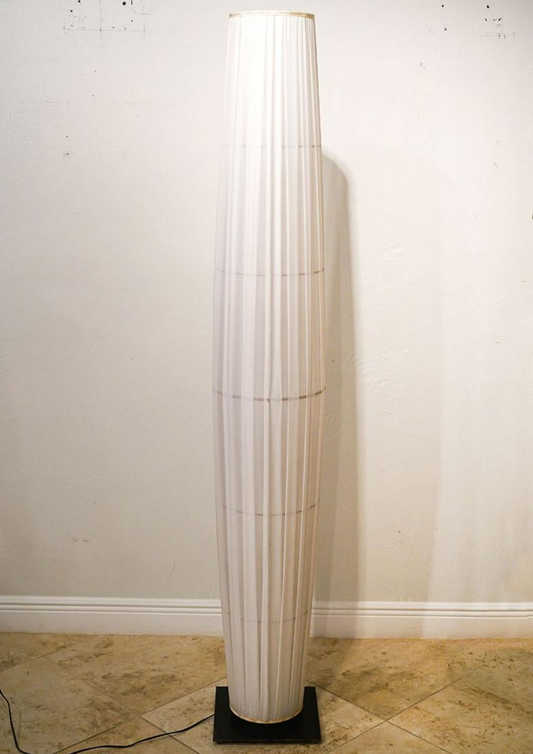 Maxi 03 Ribbon Fabric Floor Lamp by Bover (1 of 6)