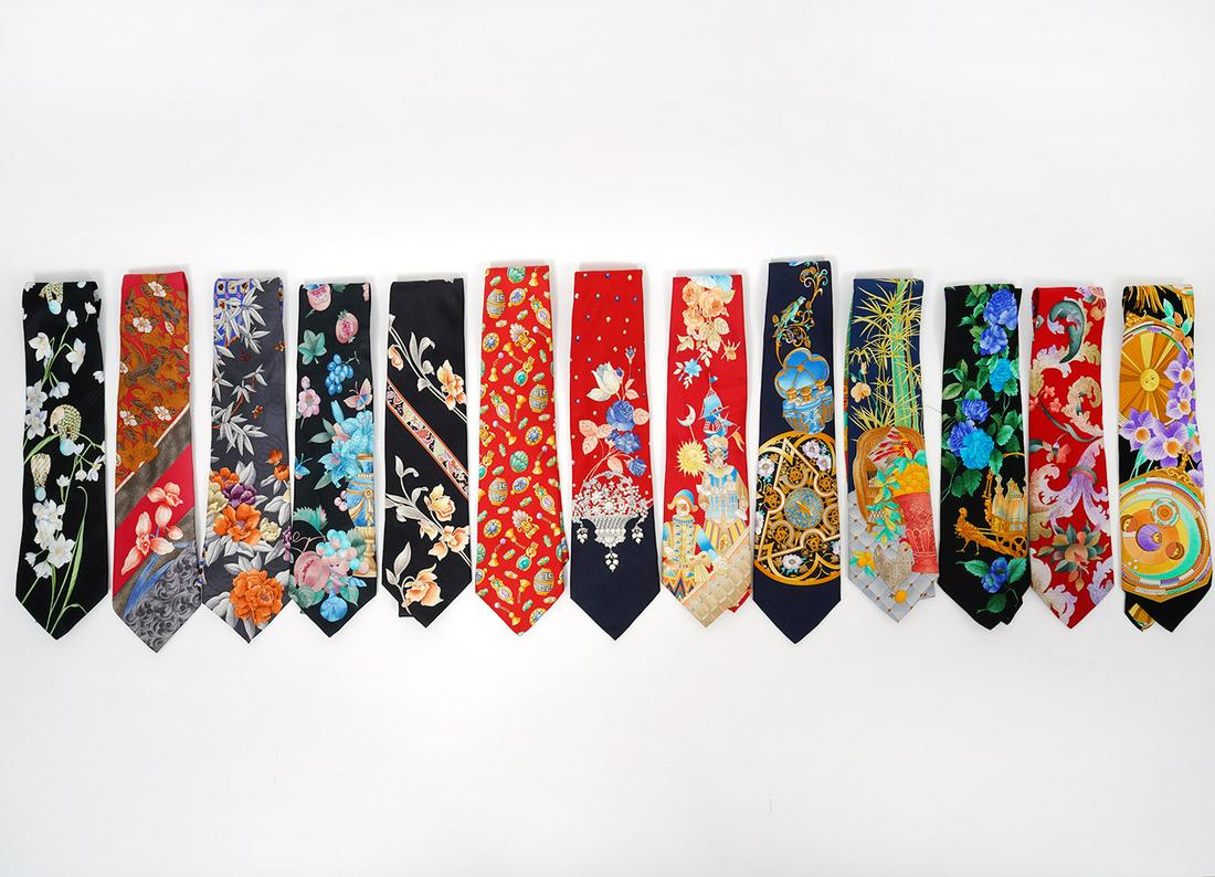 13 Leonard Paris Vintage Silk Ties (1 of 6)