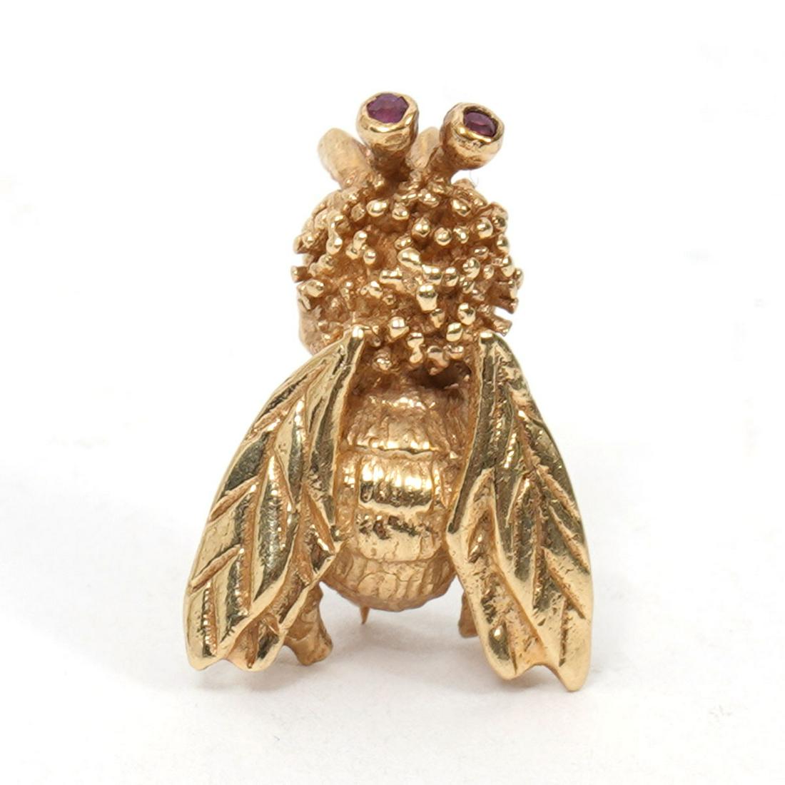 14K Yellow Gold Bumble Bee Pin Ruby Eyes (1 of 6)