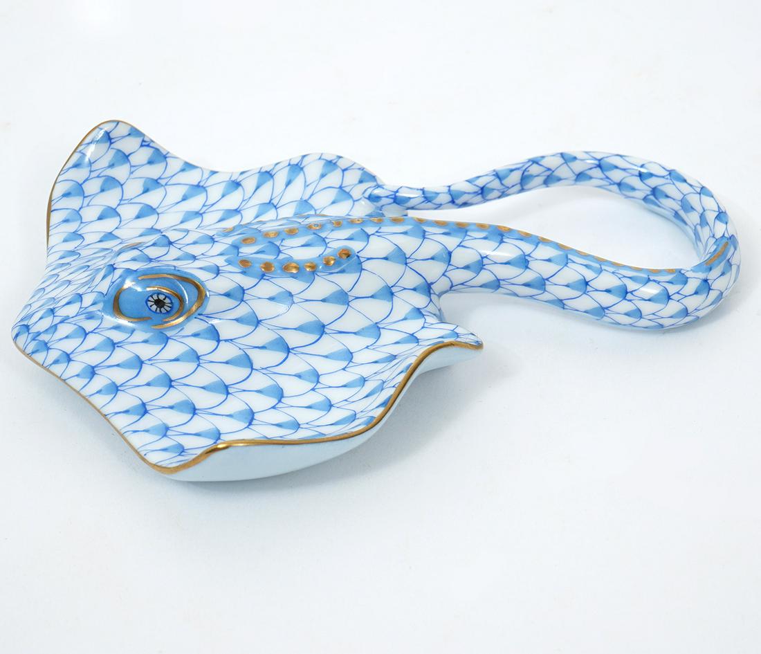 Herend Porcelain Blue Fishnet Stingray (1 of 5)