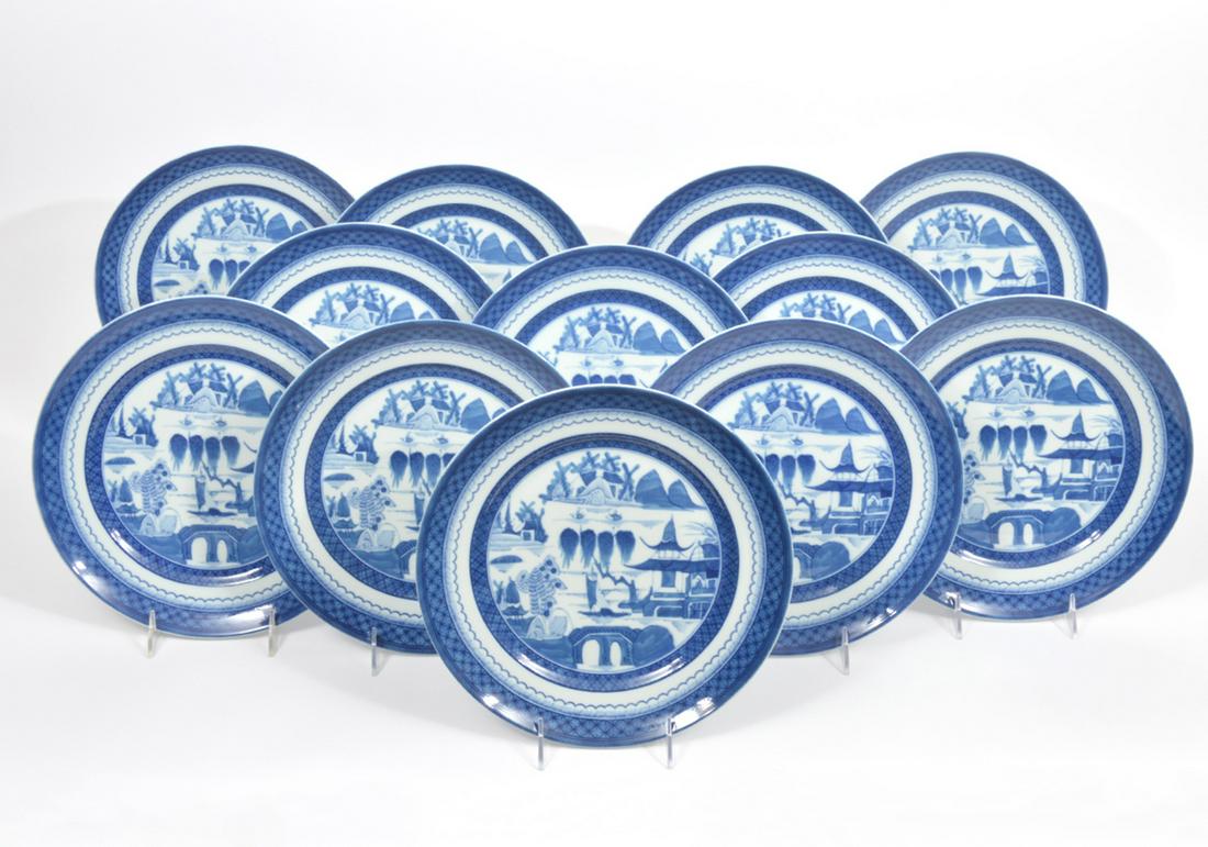 Mottahedah "Blue Canton" 12 Dinner Plates (1 of 6)