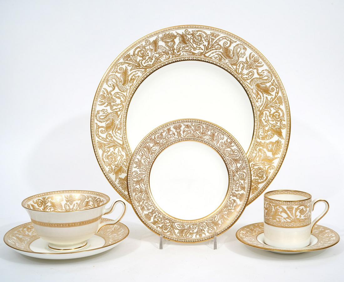 30 Pcs. Wedgwood "Gold Florentine" Pattern (1 of 11)