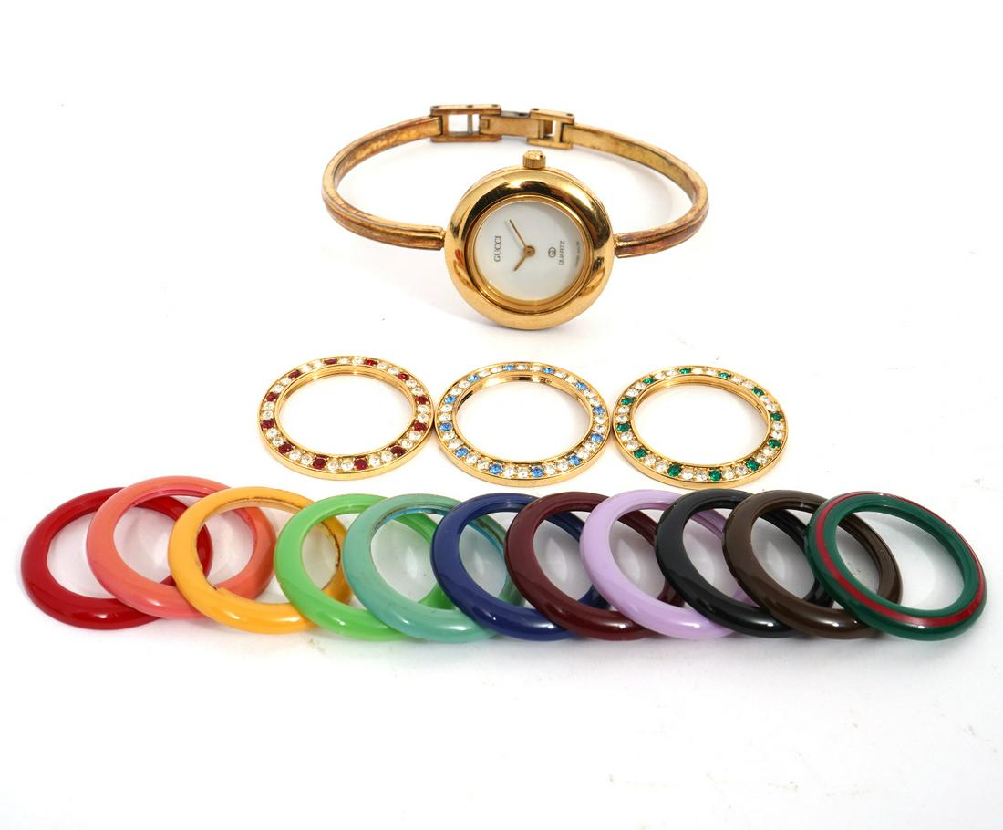Gucci 1100-L Watch With Interchangeable Bezels (1 of 7)