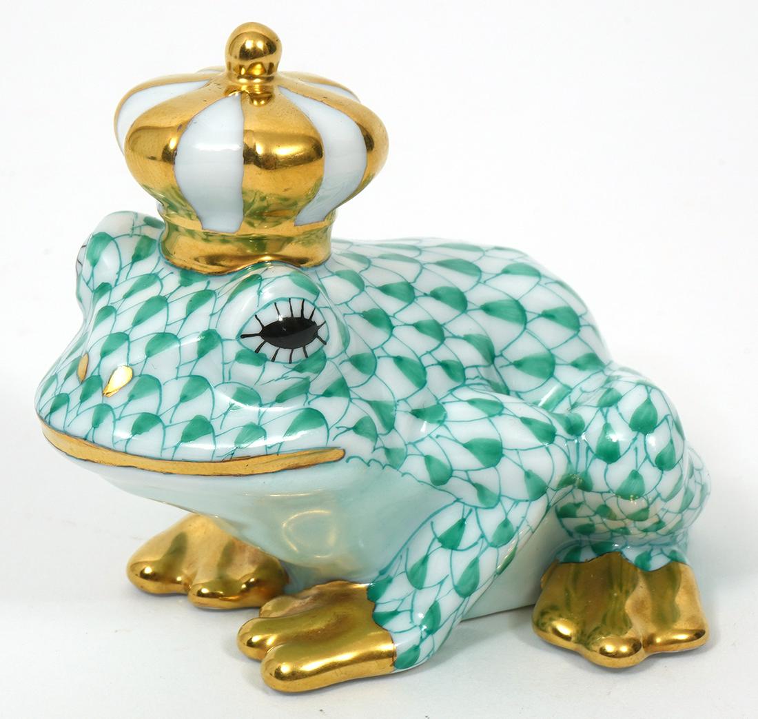 Herend Green Fishnet Frog Prince (1 of 5)