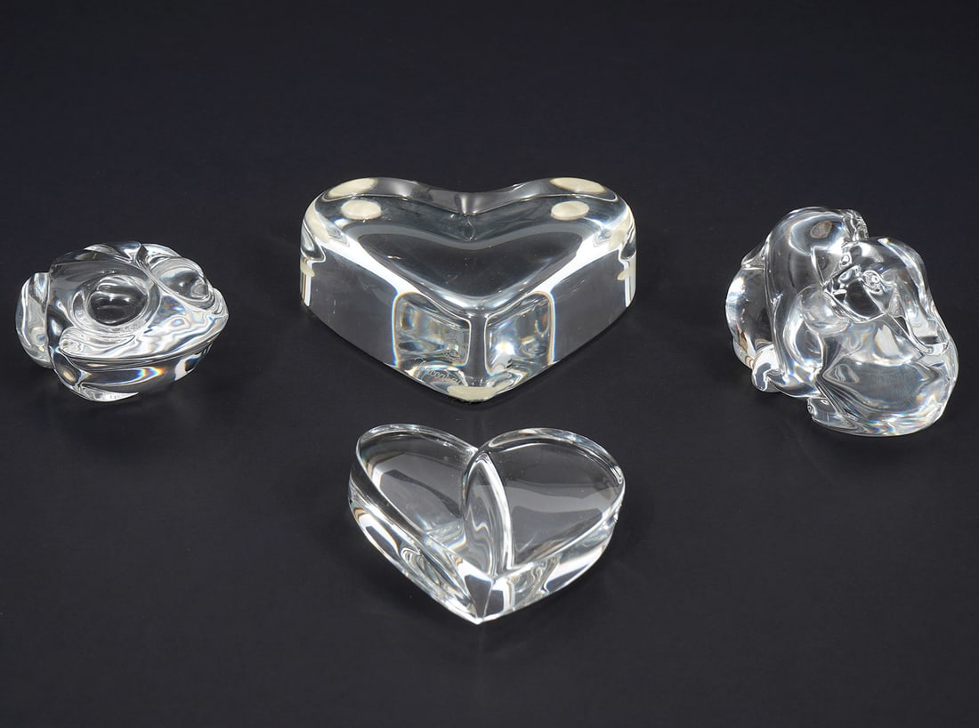 Group of 4 Steuben & Baccarat Paperweights (1 of 2)