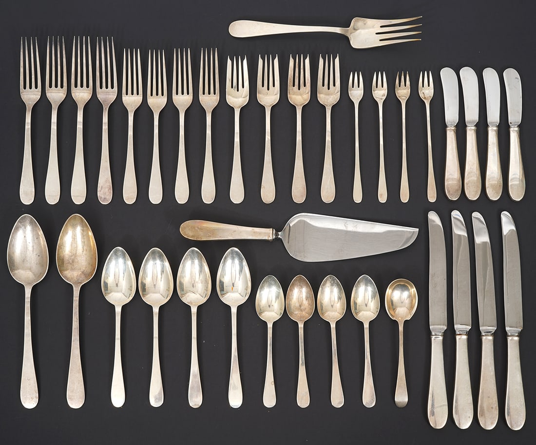 Tiffany & Co Sterling King William Pattern 37Pc (1 of 8)