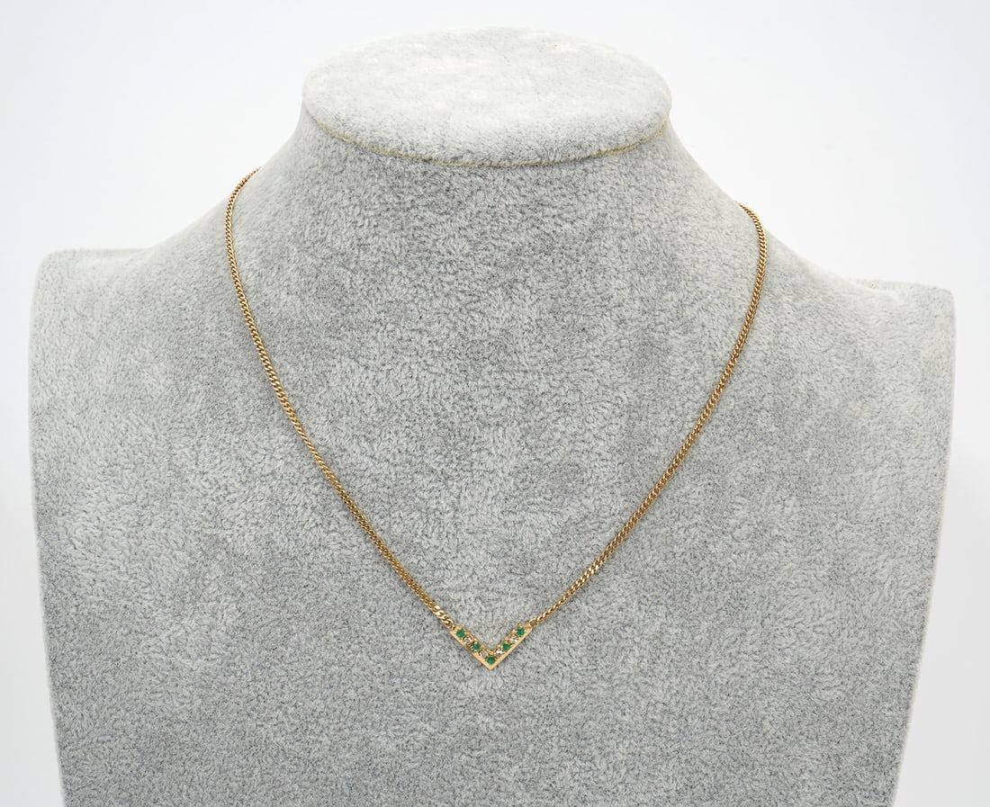 14K Yellow Gold Emerald Diamond V Necklace (1 of 5)