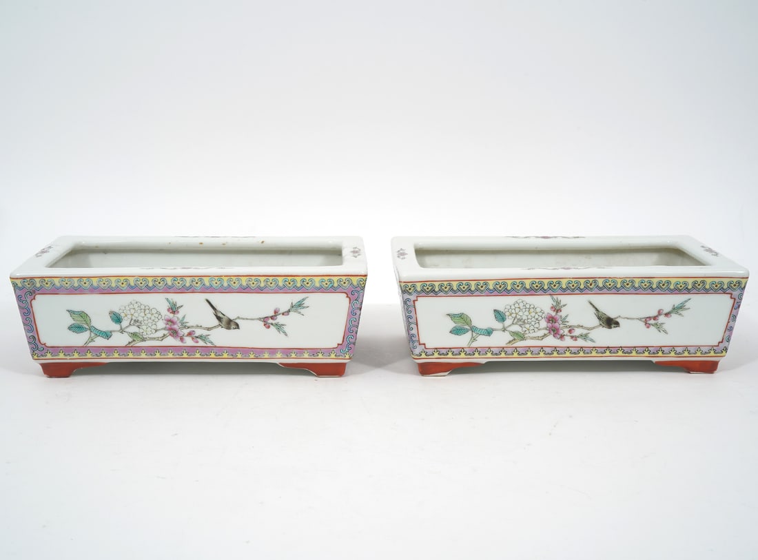 Pr. Chinese Famille Planters Signed (1 of 10)