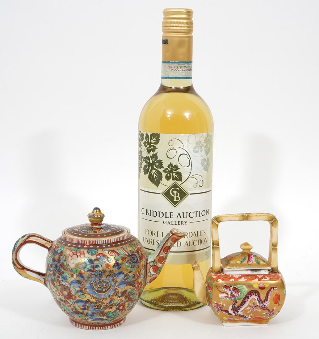 Two Chinoiserie Painted Miniature Teapots (1 of 8)