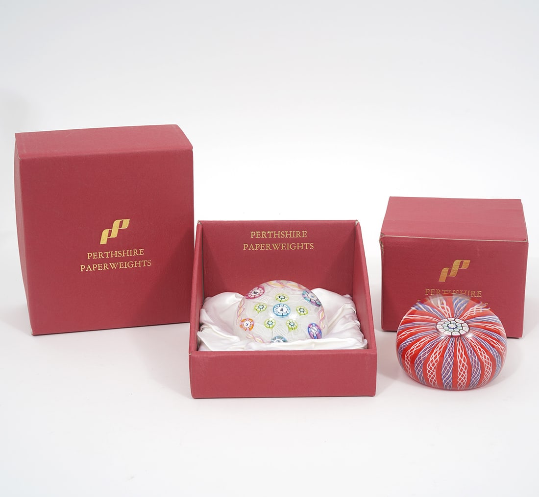 2 Perthshire Millefiori Paperweights Original Box (1 of 8)