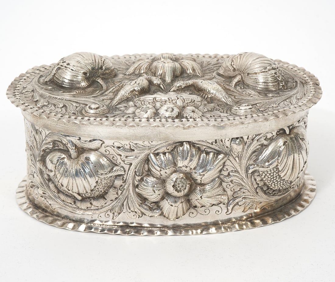 Augsburg German Silver Repousse Box (1 of 7)