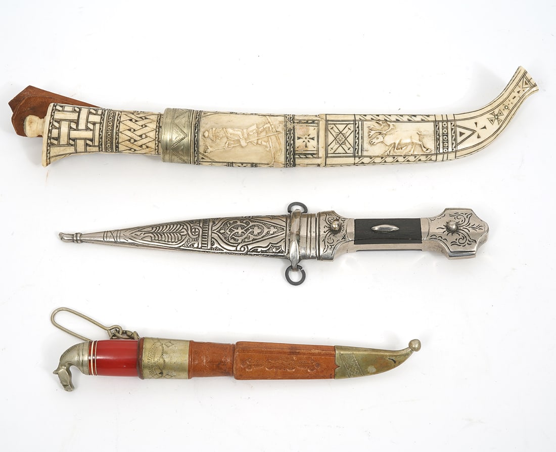 Three Small Engraved Knives with Sheaths (1 of 8)