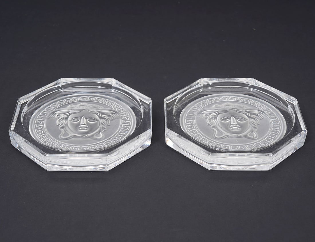 Versace Rosenthal "Medusa Lumiere" Coasters: Versace for Rosenthal "Medusa Lumiere" crystal coasters, 4.5" diameter. Includes original box. Condition report: Good condition, please examine all photos closely. Contact C. Biddle Auction Gallery fo