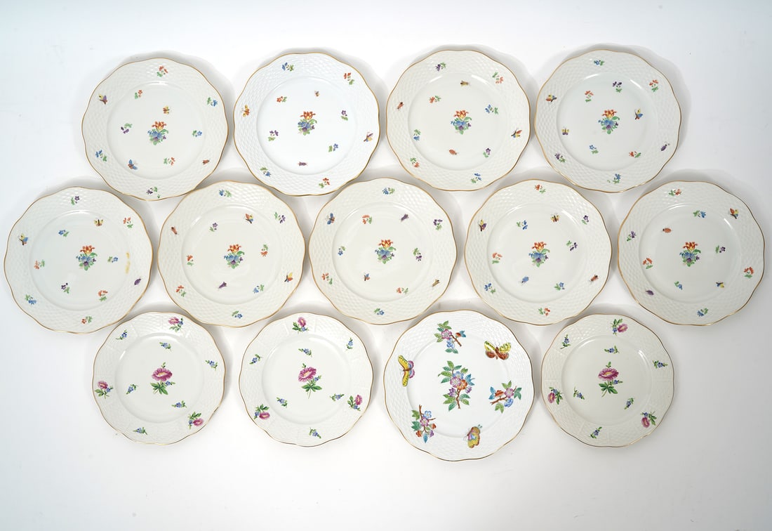 13 Herend 'Eton' China Plates (1 of 4)
