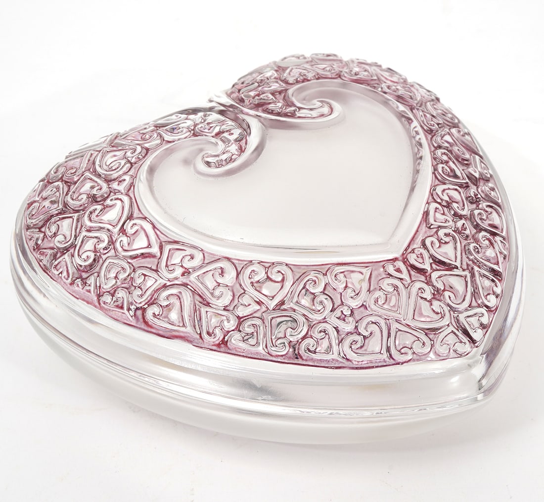 Lalique Crystal Heart Dresser Box (1 of 7)