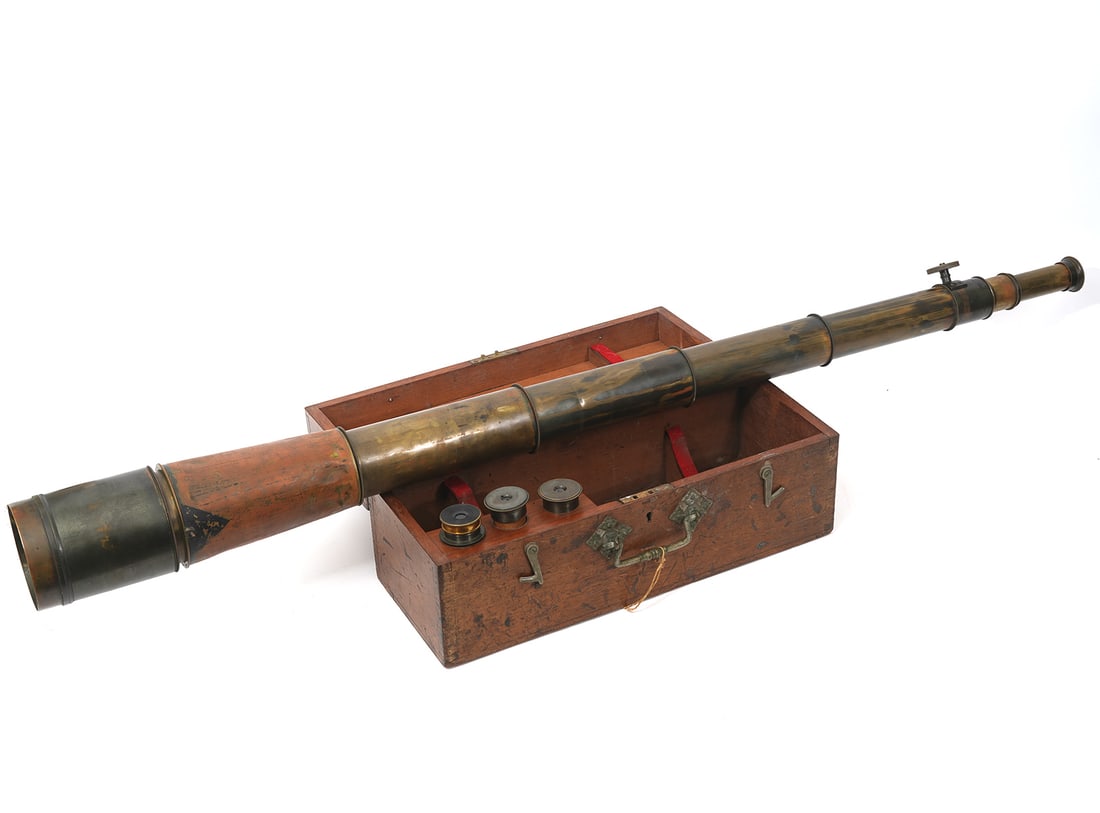 Naval Collapsible Brass Telescope in Case (1 of 18)