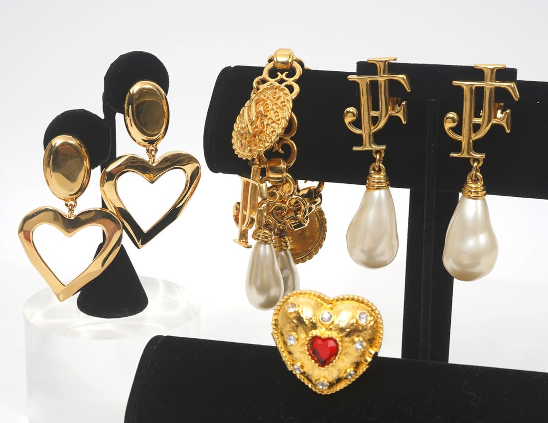 5Pc Group of Costume Jewelry (1 of 9)