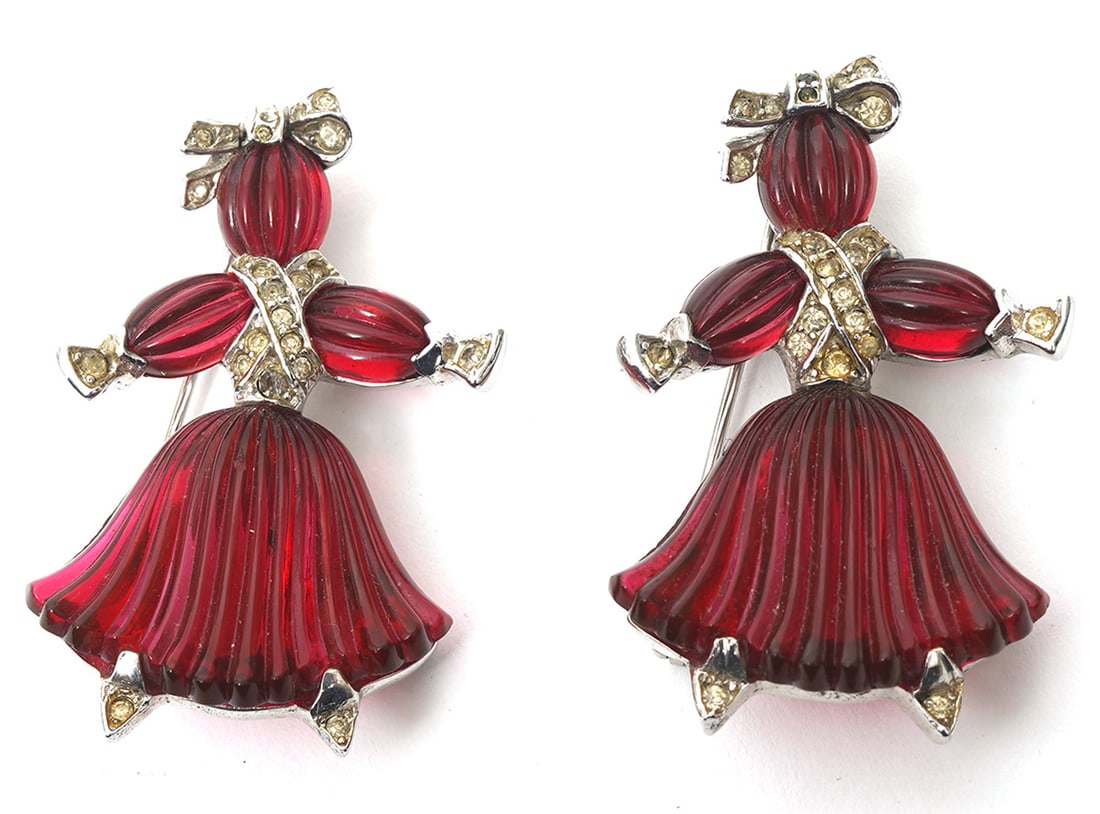 Trifari Red Glass Rag Dolls Duet Pins (1 of 4)