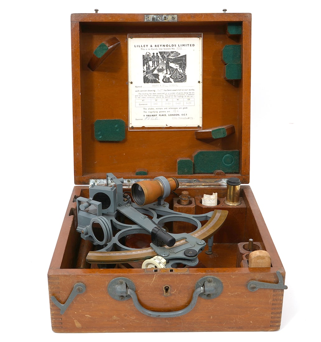 English Heath & Co Brass Sextant in Box (1 of 9)